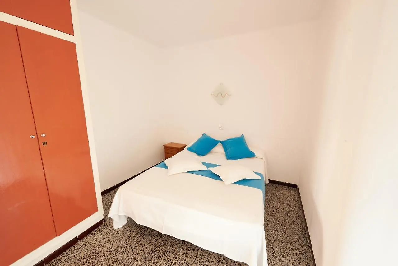 Checkin Flamingo Hotel L'Estartit 3*,
